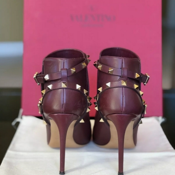 Valentino Garavani Rockstud ankle booties 38 - Picture 2 of 7
